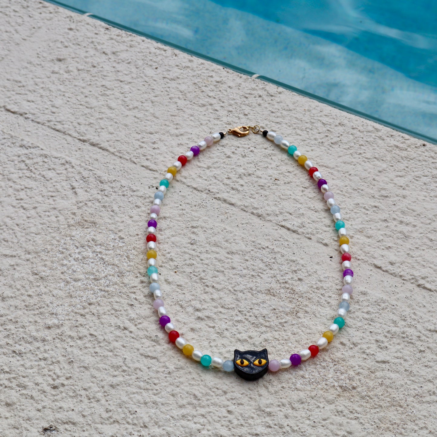 Black Cat Rainbow Pearl Necklace